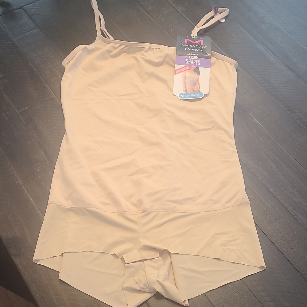 Maidenform Cream Shapewear Camisole SZ XXL/XL